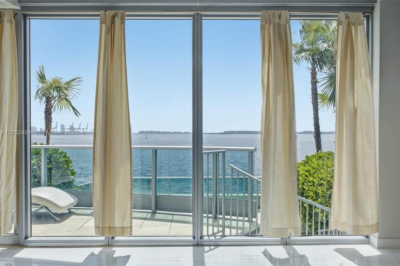 https://bt-photos.global.ssl.fastly.net/miami/1280_boomver_1_A12052499-2.jpg