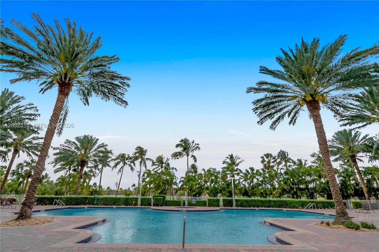 1745 Hallandale Beach Blvd - Photo 1