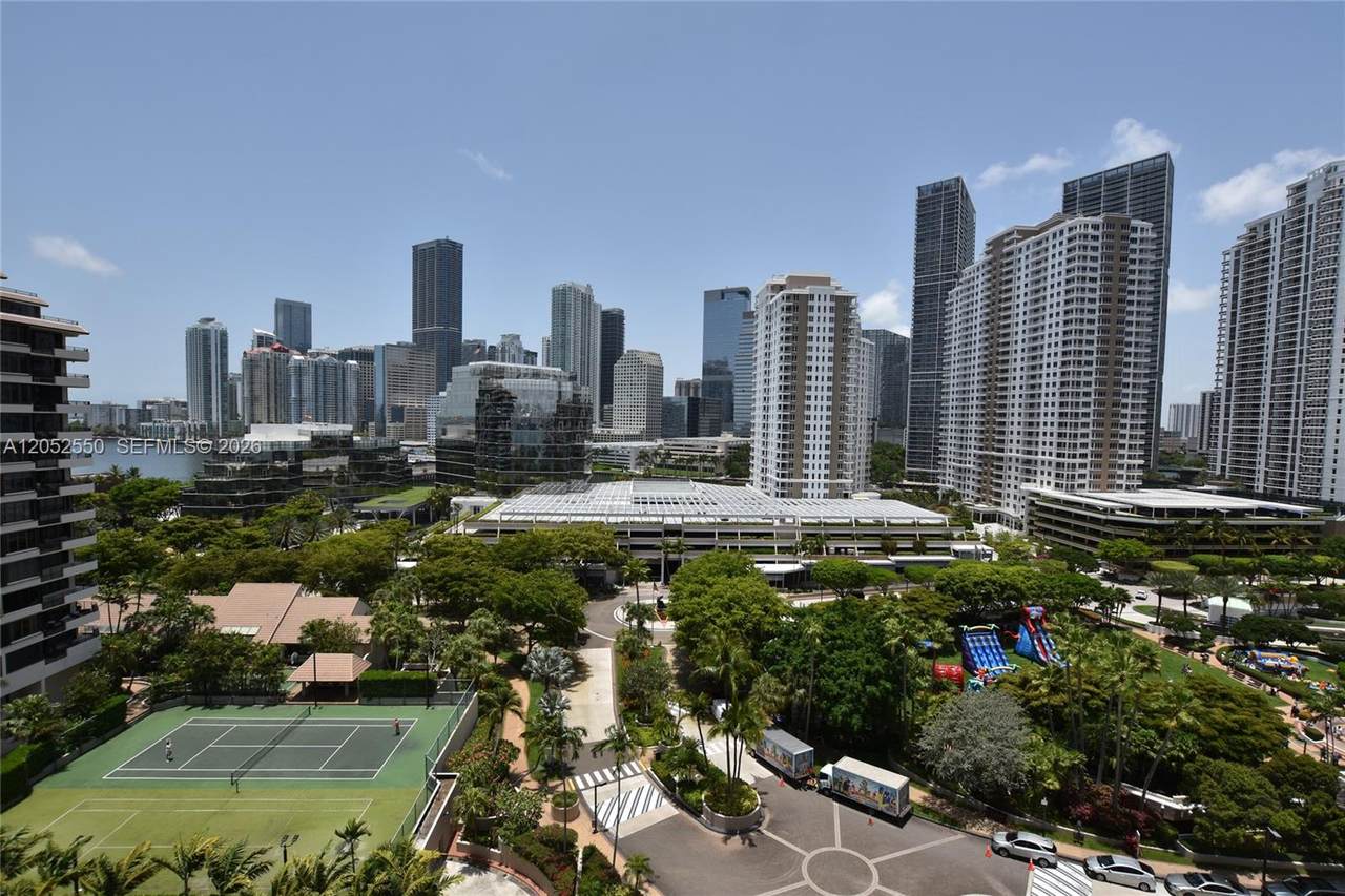 https://bt-photos.global.ssl.fastly.net/miami/1280_boomver_1_A12052550-2.jpg