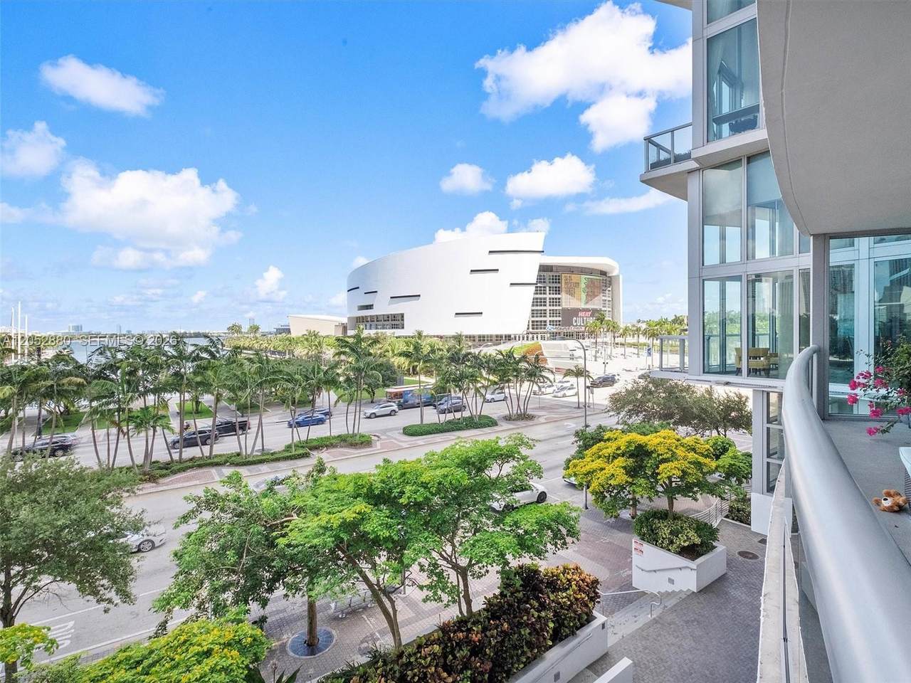 888 Biscayne Blvd - Photo 1