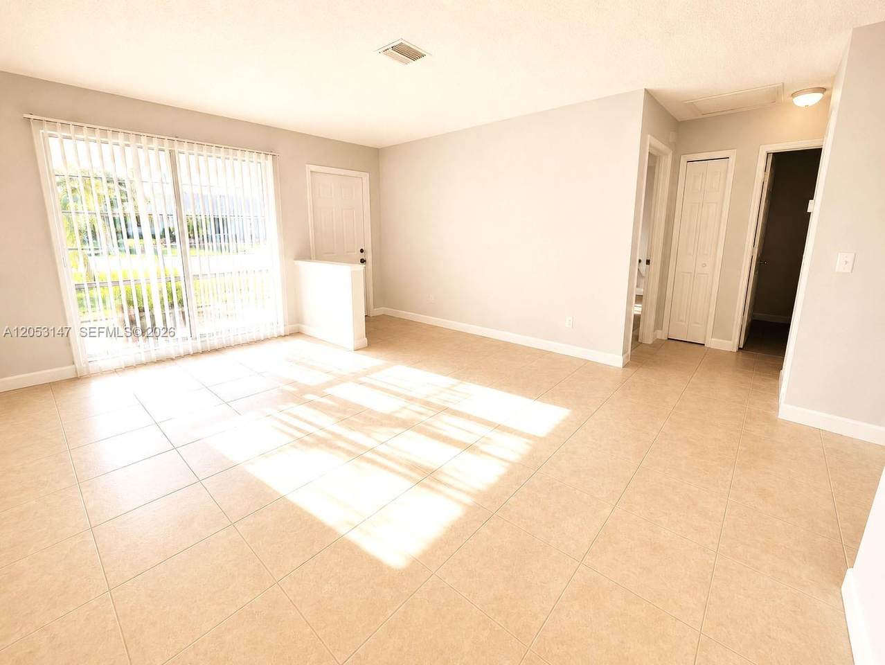 https://bt-photos.global.ssl.fastly.net/miami/1280_boomver_1_A12053147-2.jpg