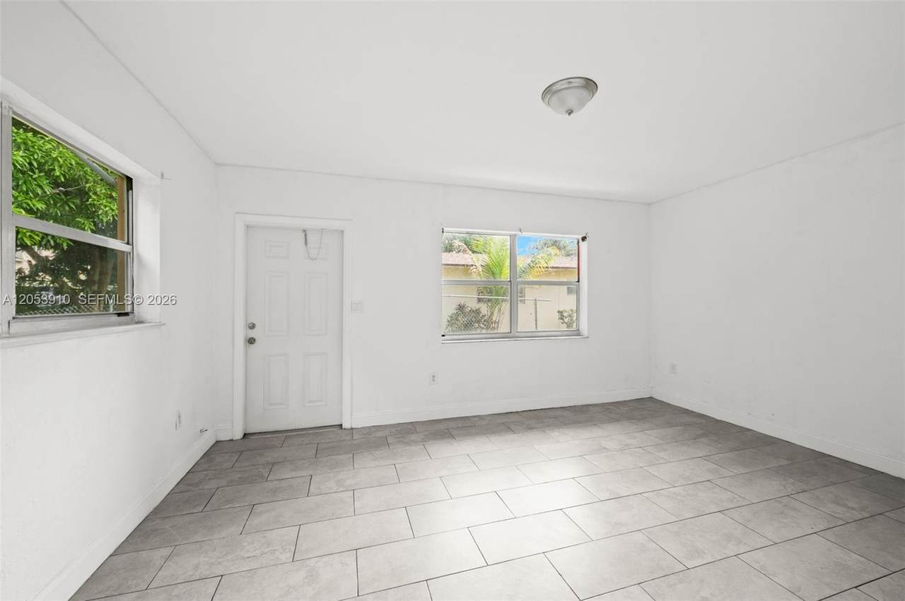 https://bt-photos.global.ssl.fastly.net/miami/1280_boomver_1_A12053910-2.jpg