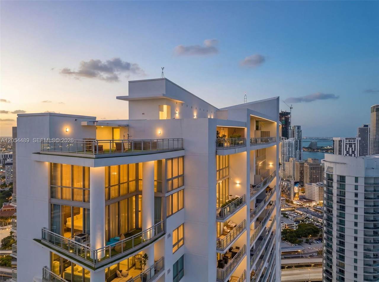 https://bt-photos.global.ssl.fastly.net/miami/1280_boomver_1_A12054489-2.jpg