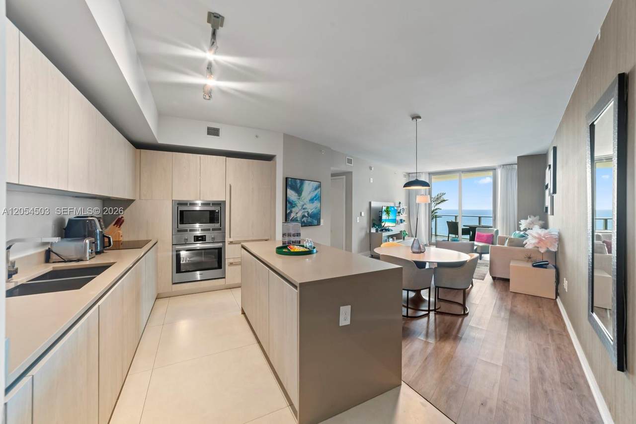 4111 Ocean Dr - Photo 1