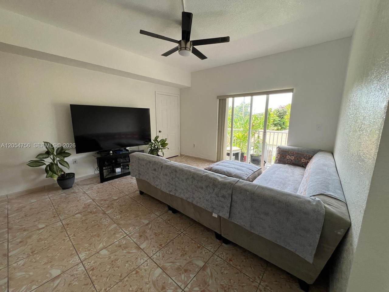 https://bt-photos.global.ssl.fastly.net/miami/1280_boomver_1_A12054756-2.jpg