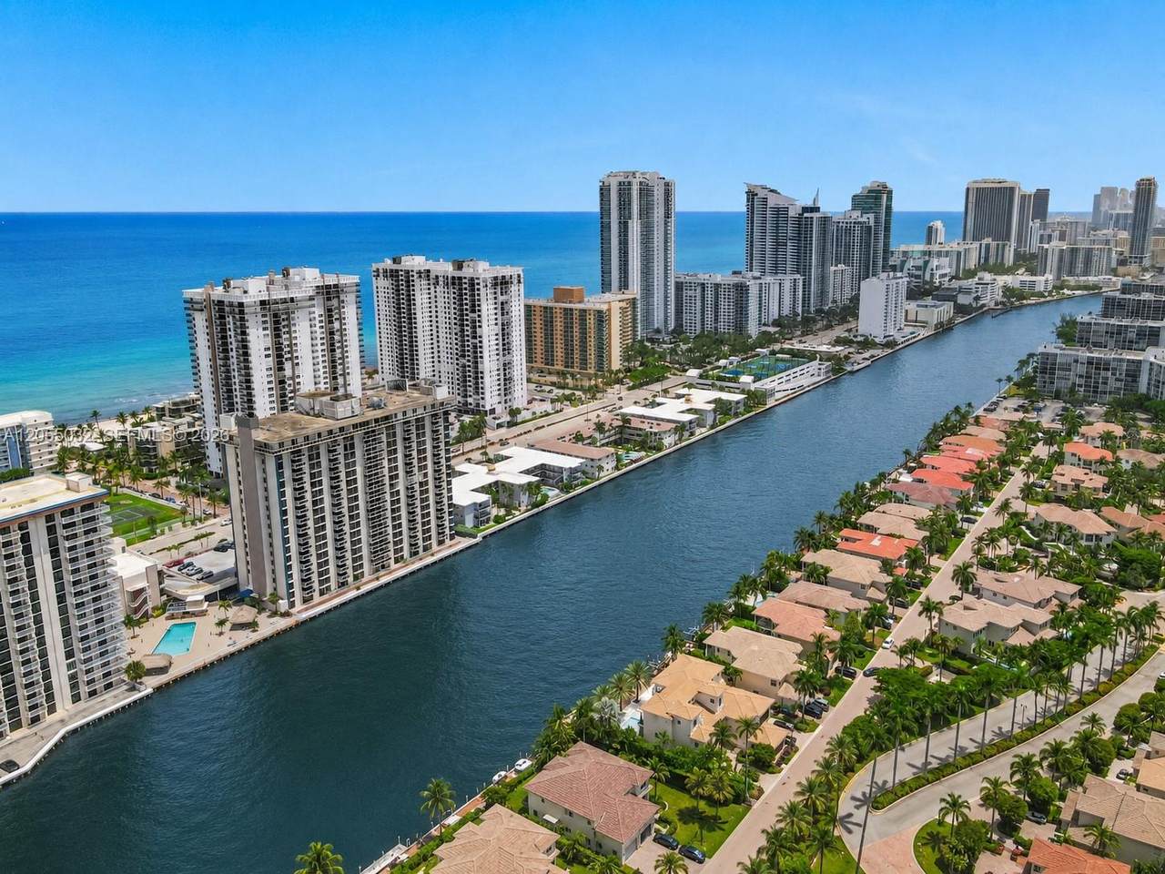 https://bt-photos.global.ssl.fastly.net/miami/1280_boomver_1_A12055032-2.jpg