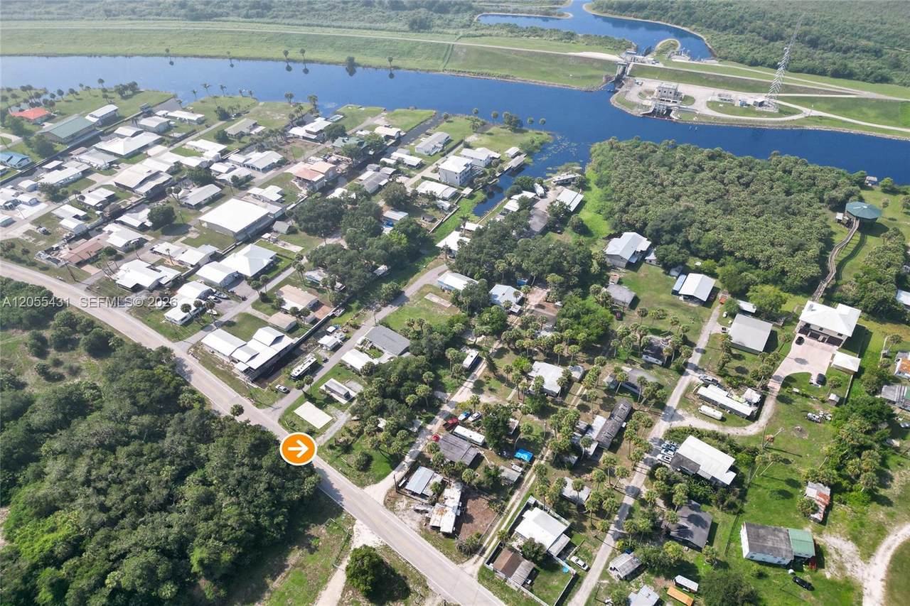 https://bt-photos.global.ssl.fastly.net/miami/1280_boomver_1_A12055431-2.jpg