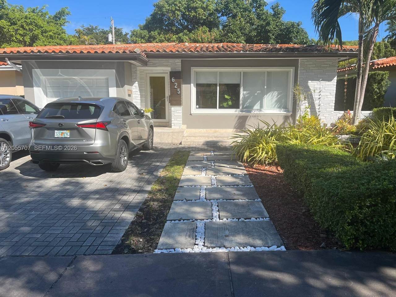 https://bt-photos.global.ssl.fastly.net/miami/1280_boomver_1_A12055707-2.jpg