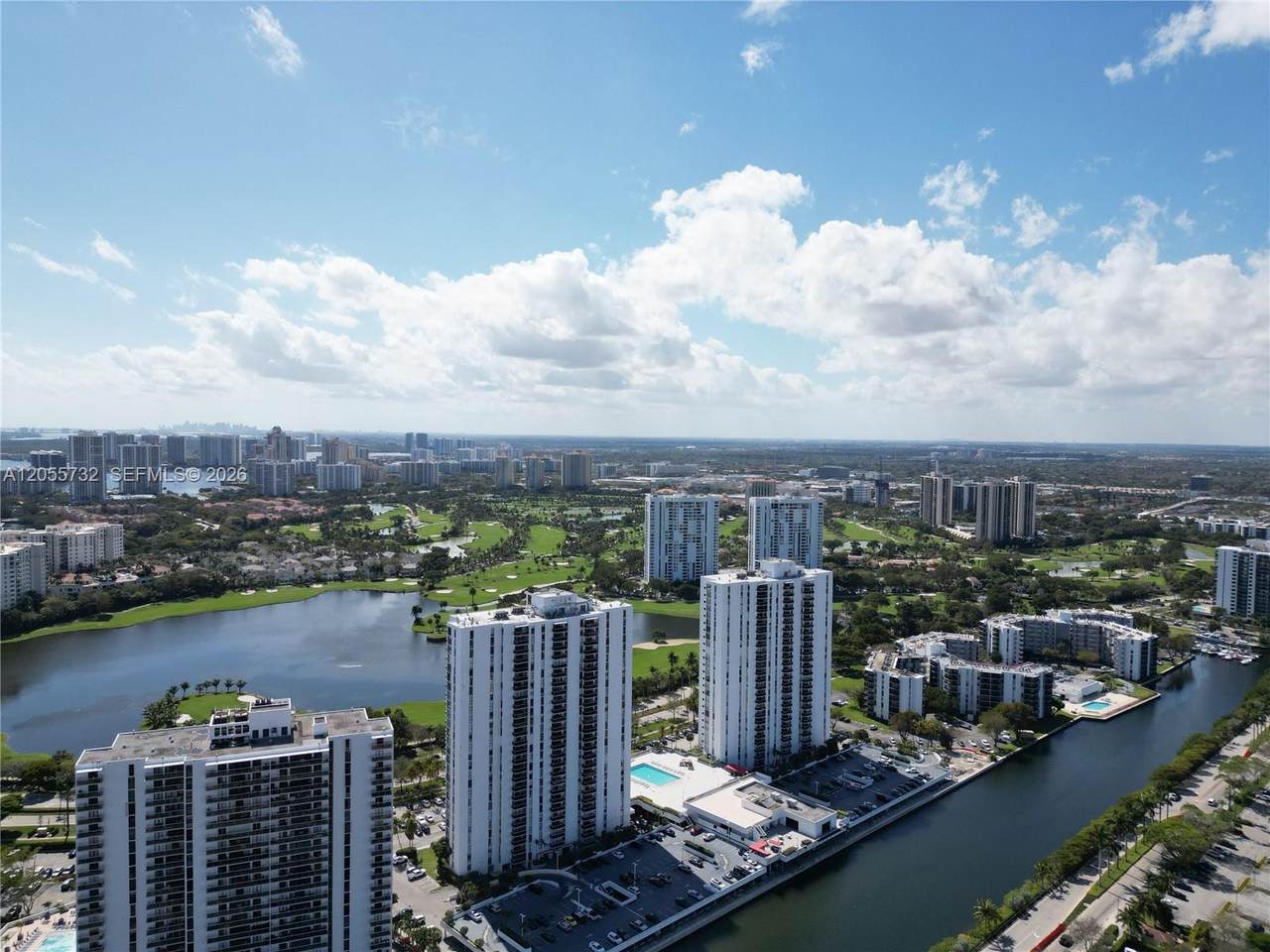 https://bt-photos.global.ssl.fastly.net/miami/1280_boomver_1_A12055732-2.jpg