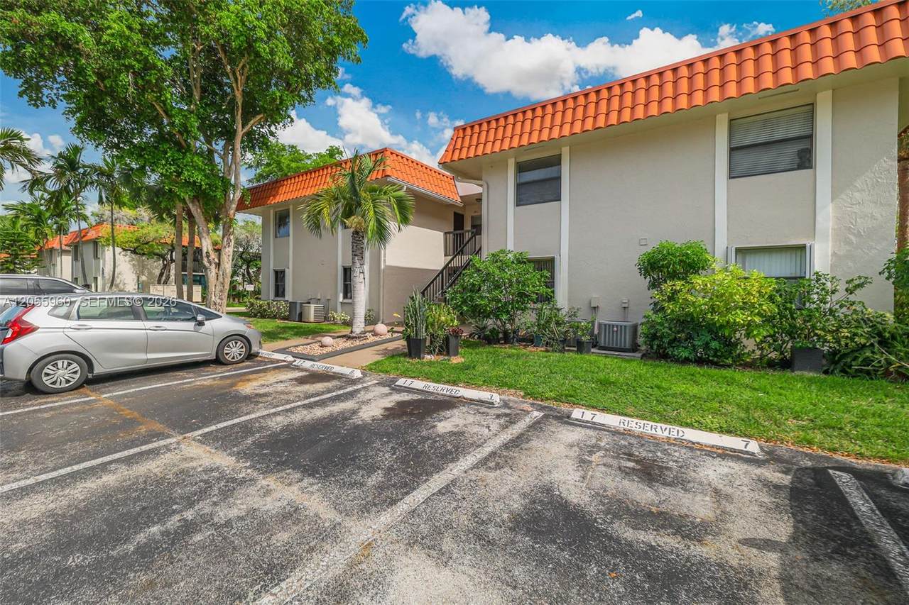 9732 Hammocks Blvd - Photo 1