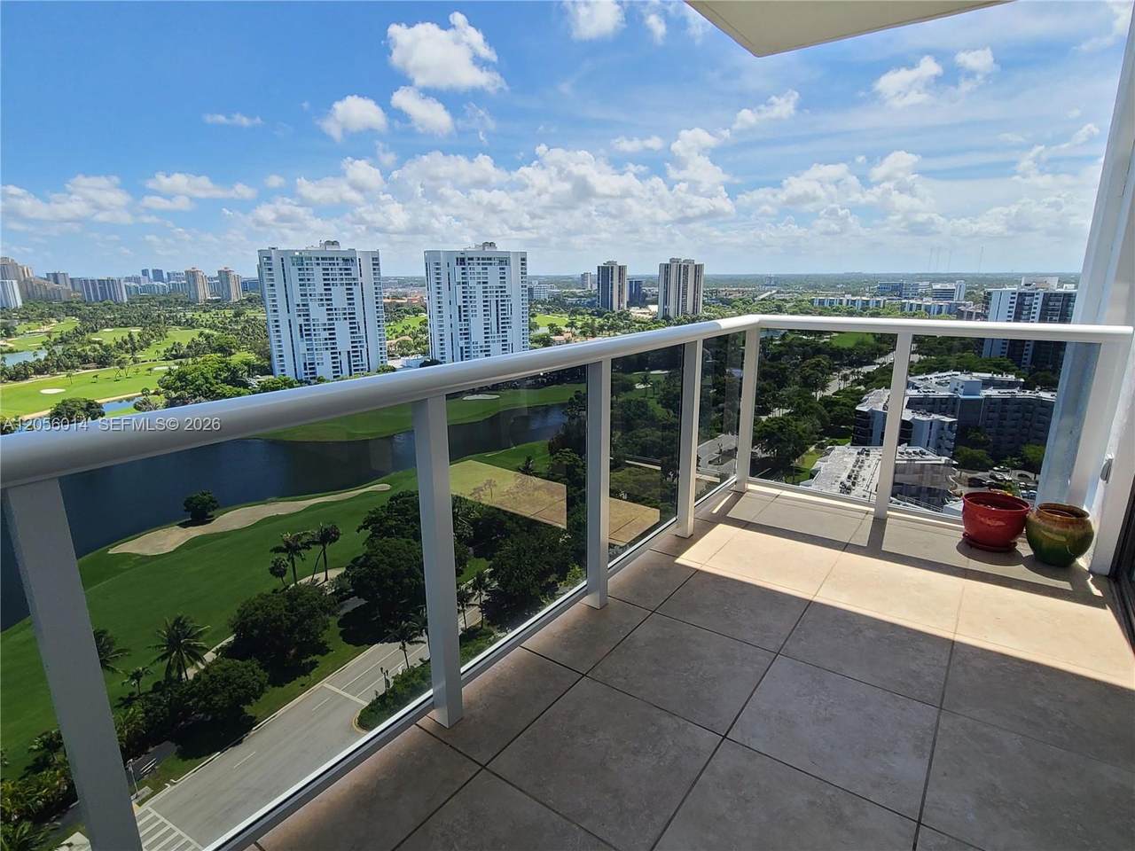 https://bt-photos.global.ssl.fastly.net/miami/1280_boomver_1_A12056014-2.jpg
