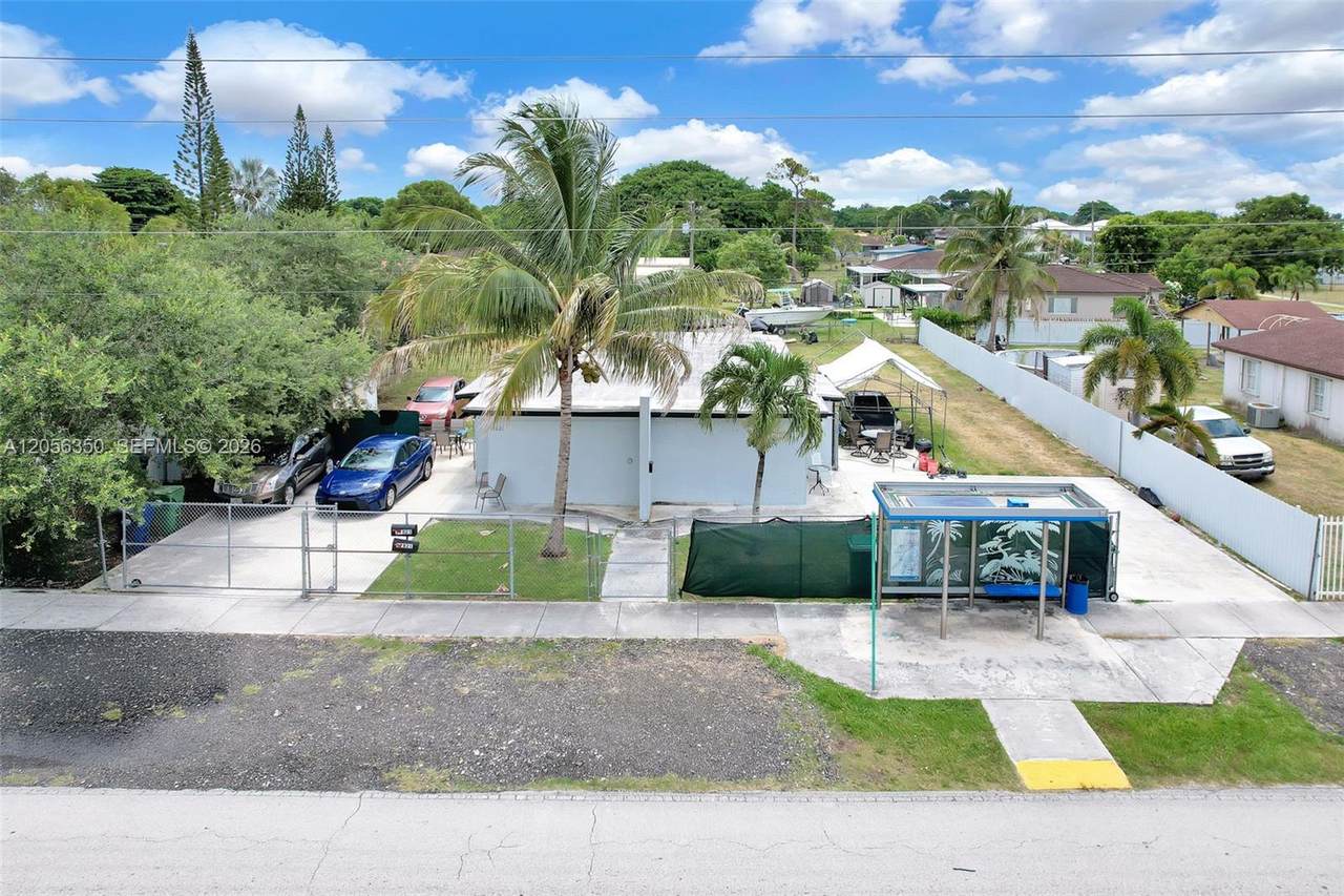 17821 107th Ave - Photo 1