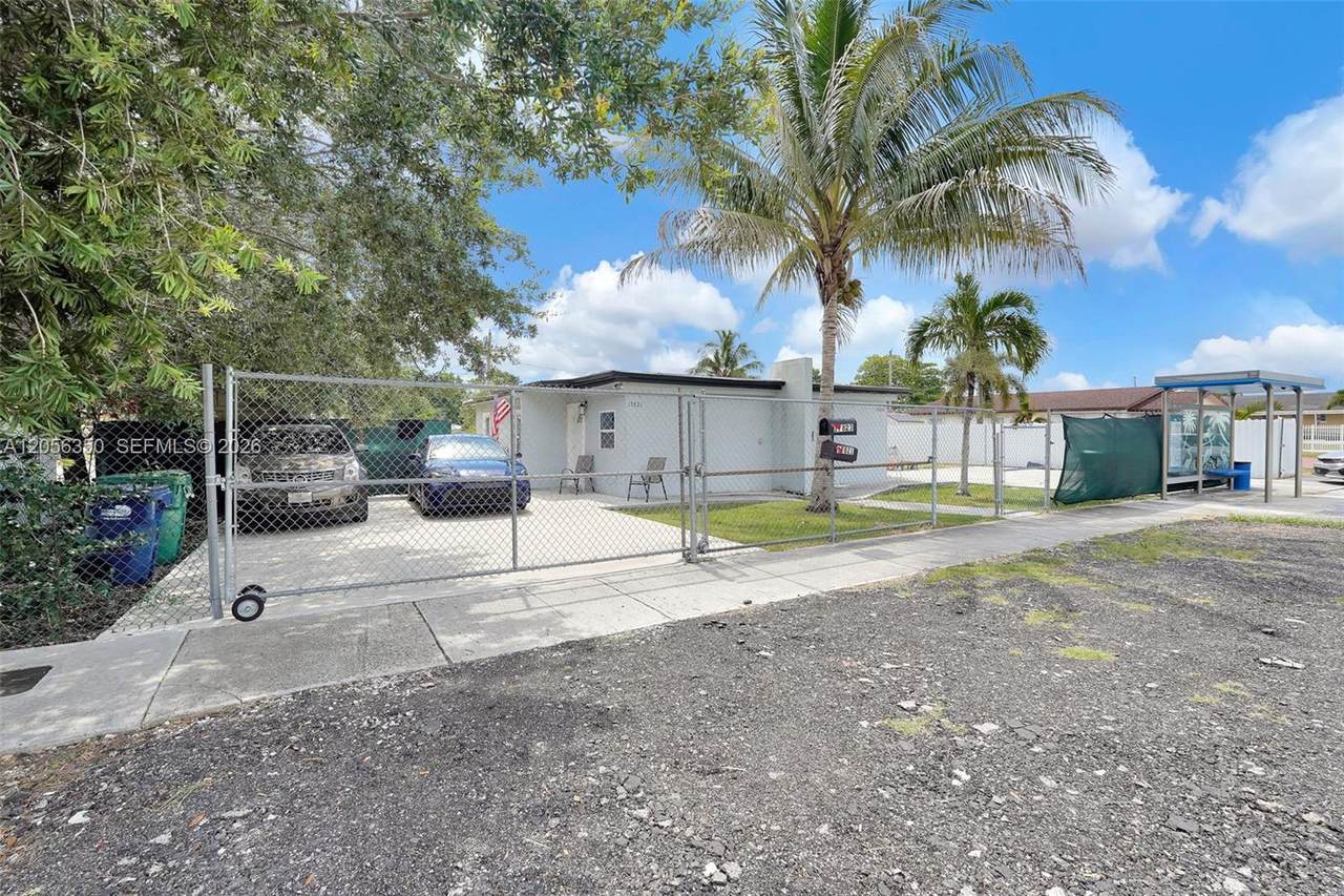 https://bt-photos.global.ssl.fastly.net/miami/1280_boomver_1_A12056350-2.jpg