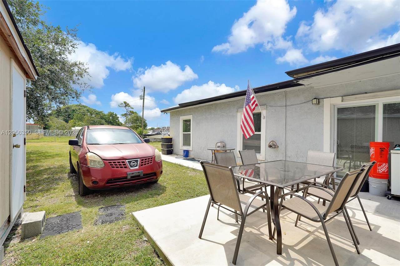 https://bt-photos.global.ssl.fastly.net/miami/1280_boomver_1_A12056350-2.jpg