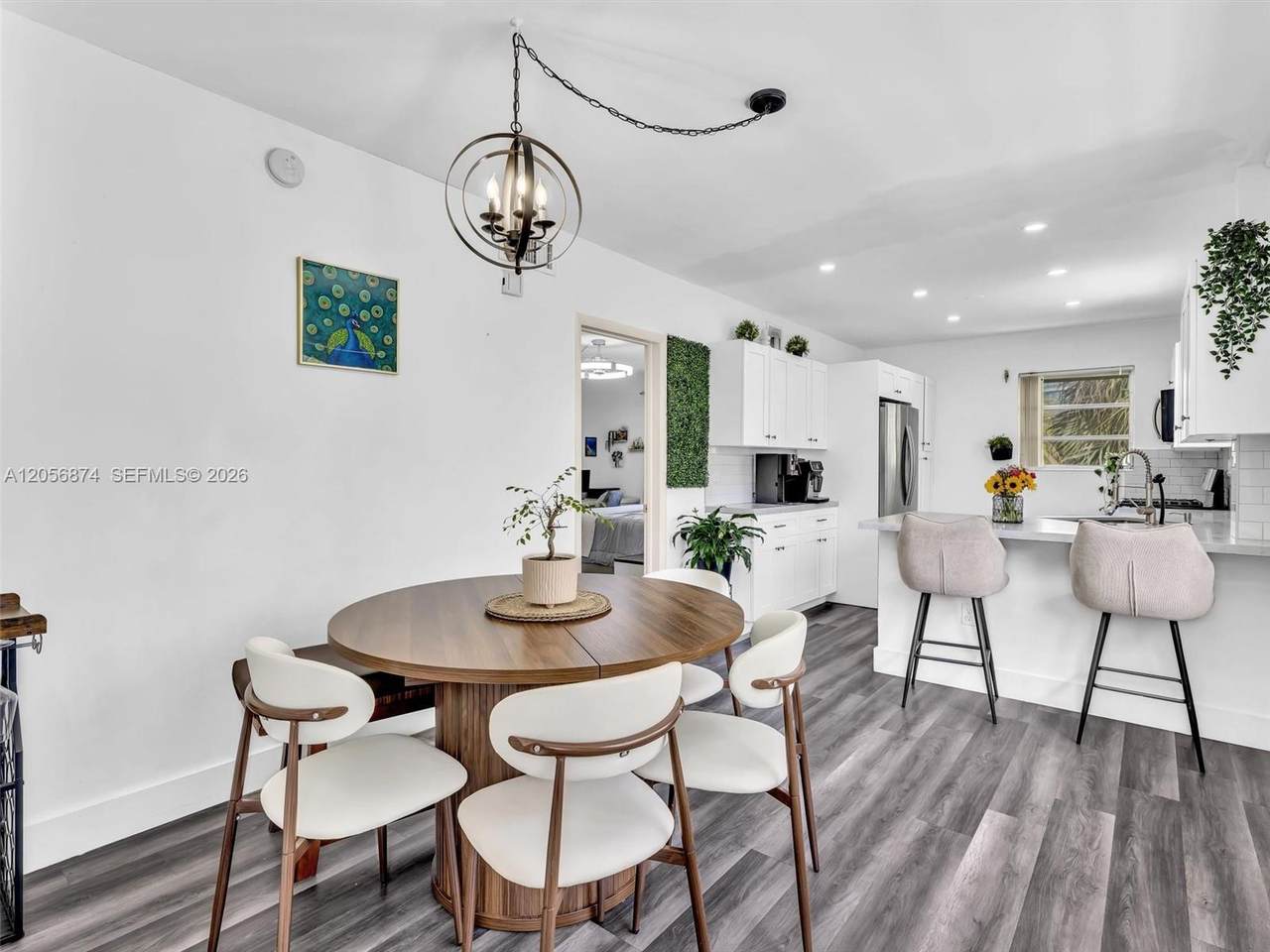 1060 92nd St - Photo 1
