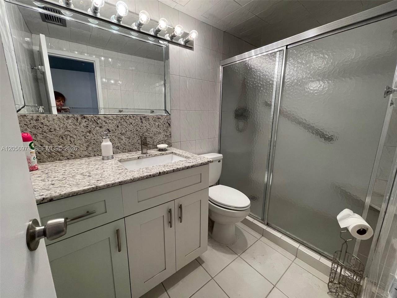 https://bt-photos.global.ssl.fastly.net/miami/1280_boomver_1_A12056978-2.jpg