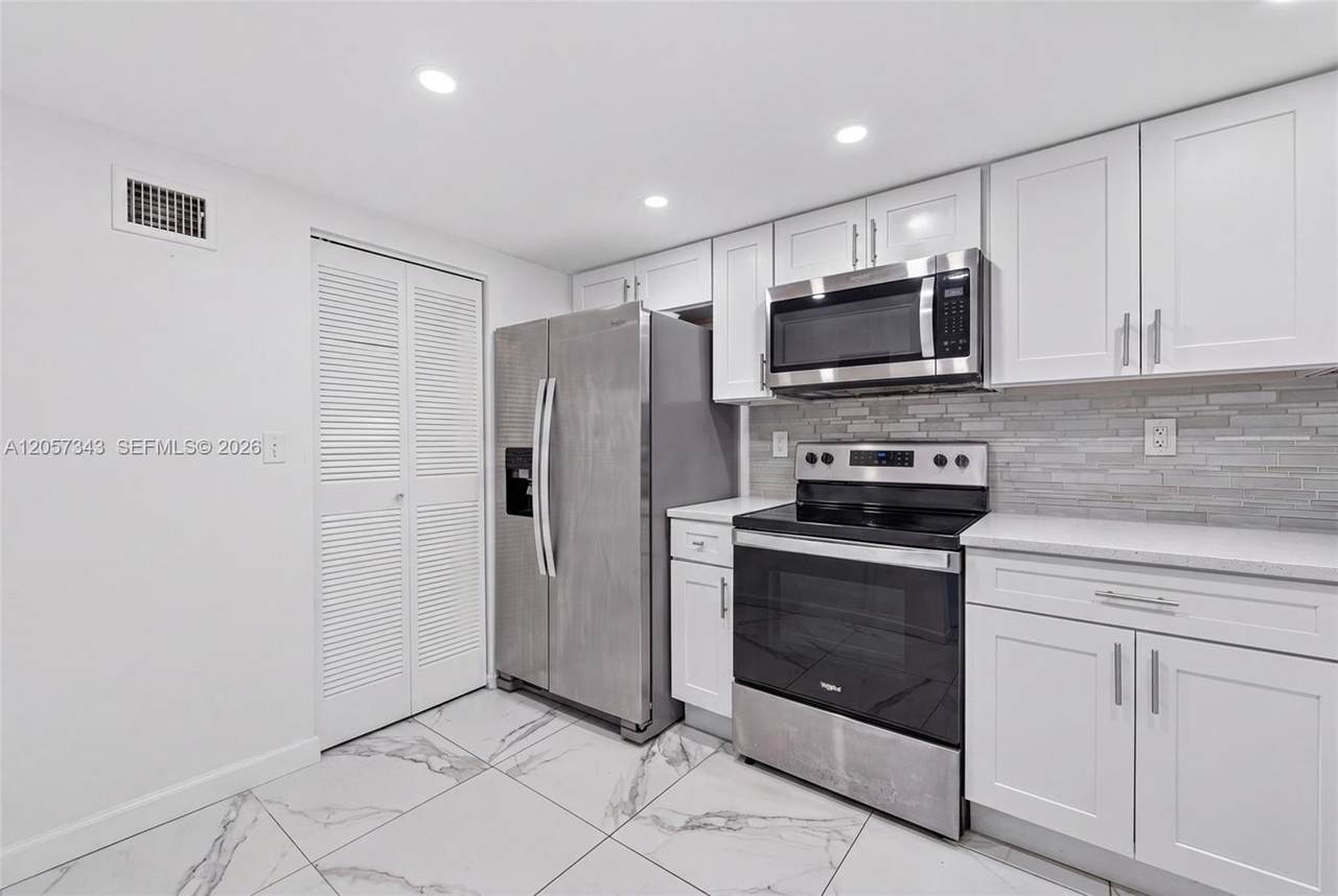 https://bt-photos.global.ssl.fastly.net/miami/1280_boomver_1_A12057343-2.jpg