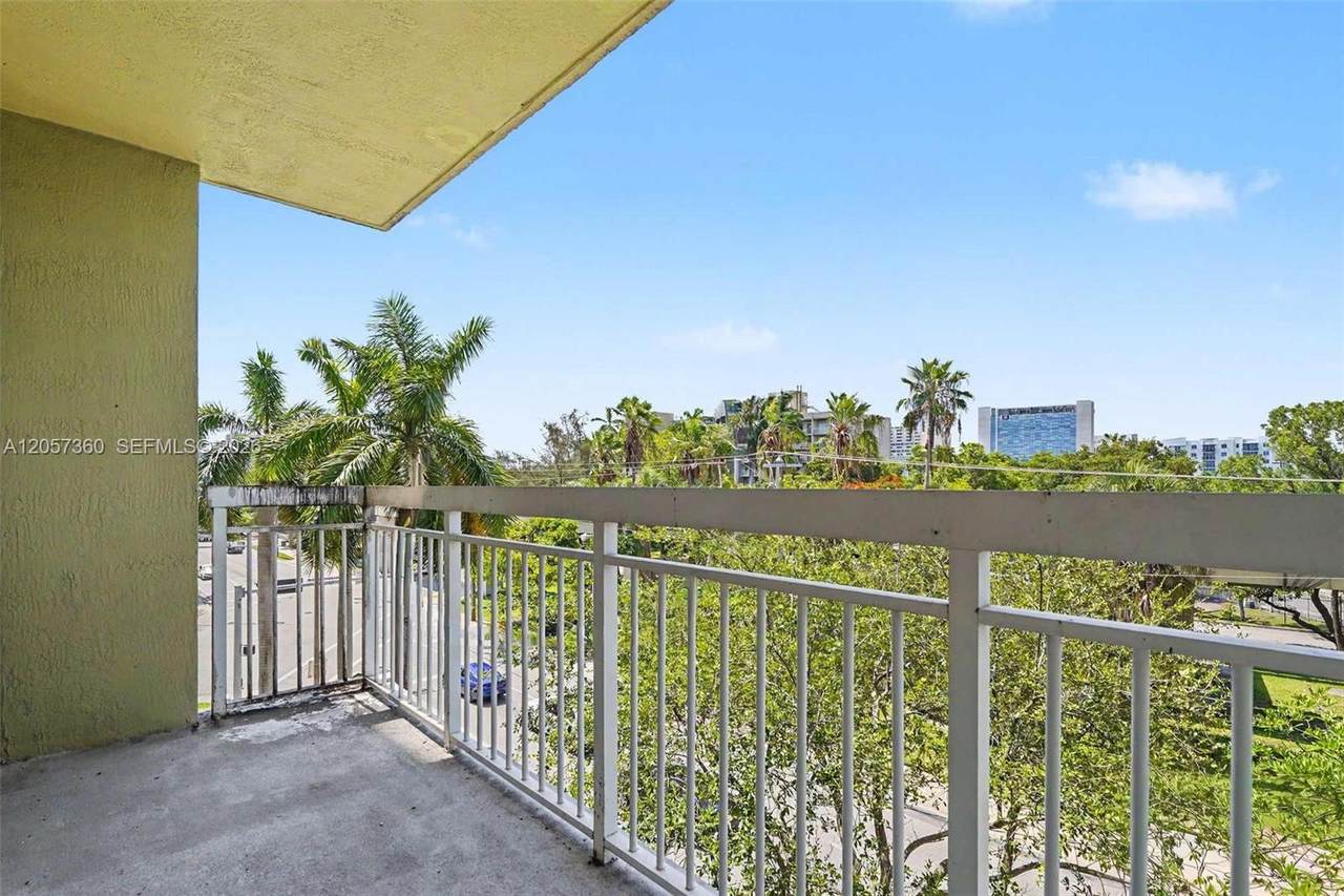 https://bt-photos.global.ssl.fastly.net/miami/1280_boomver_1_A12057360-2.jpg