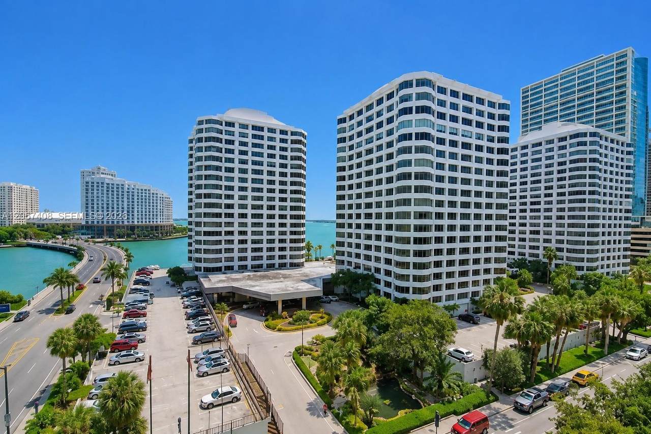 825 Brickell Bay Dr - Photo 1