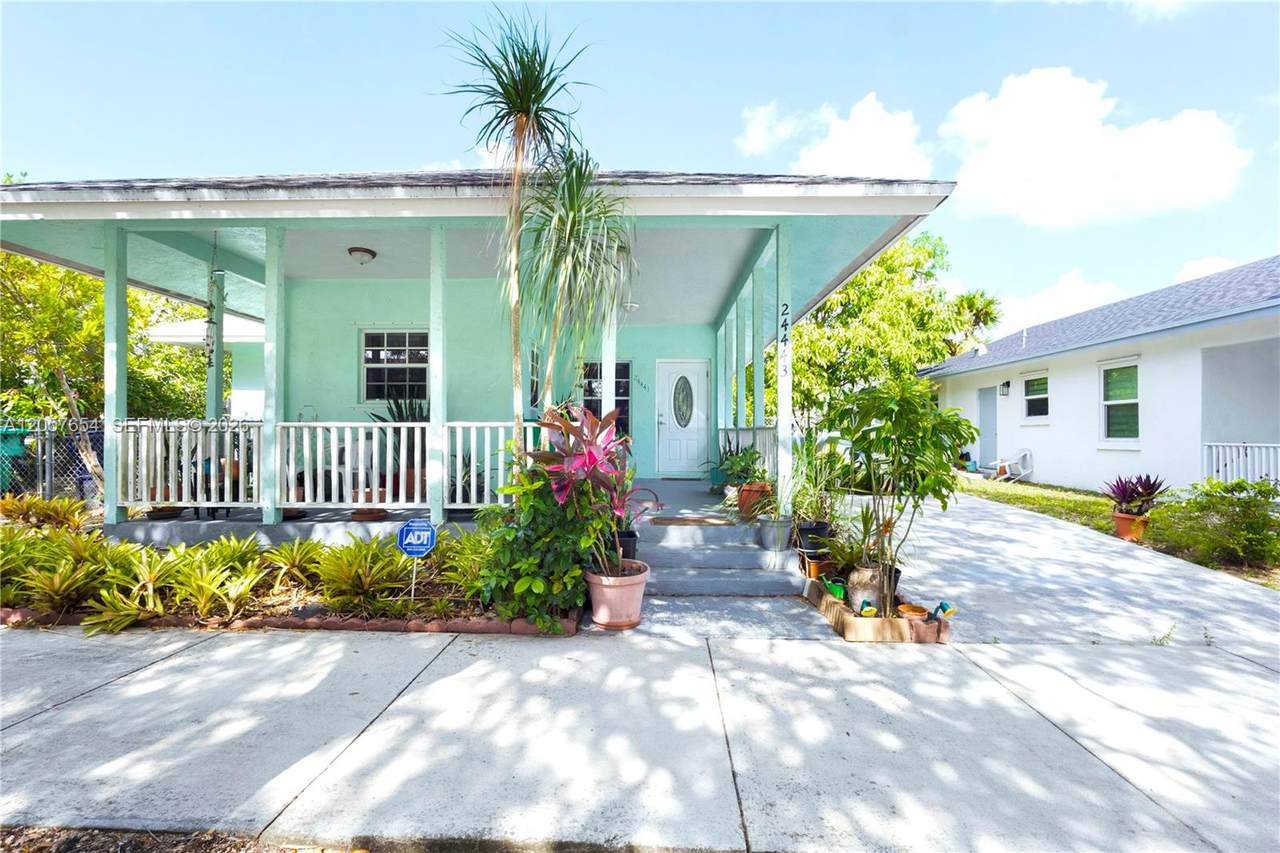 24443 129th Pl - Photo 1