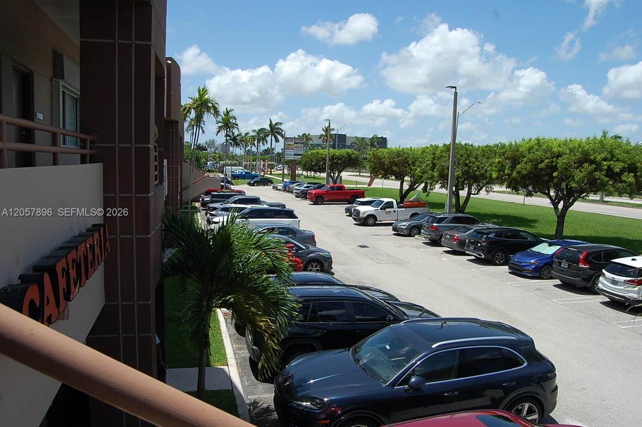 https://bt-photos.global.ssl.fastly.net/miami/1280_boomver_1_A12057896-2.jpg