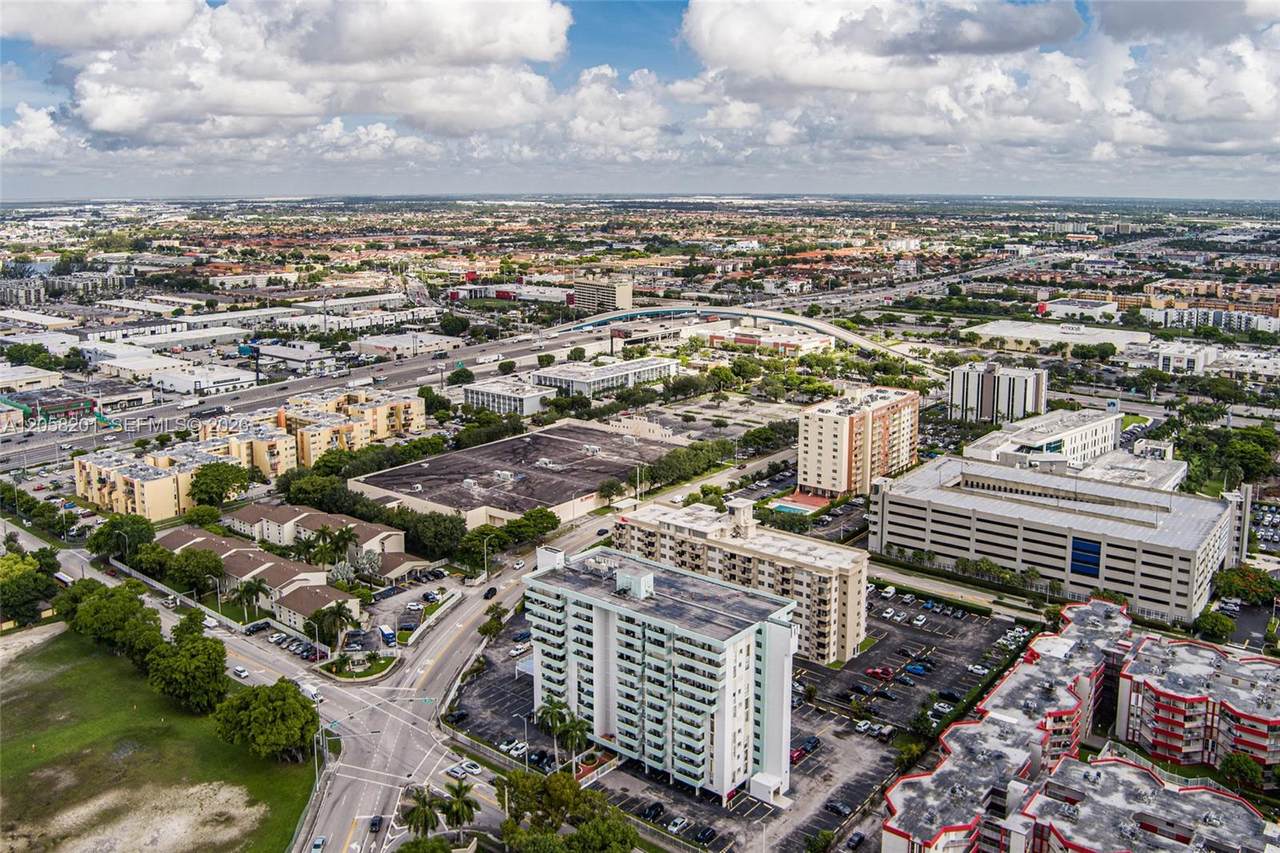 https://bt-photos.global.ssl.fastly.net/miami/1280_boomver_1_A12058201-2.jpg
