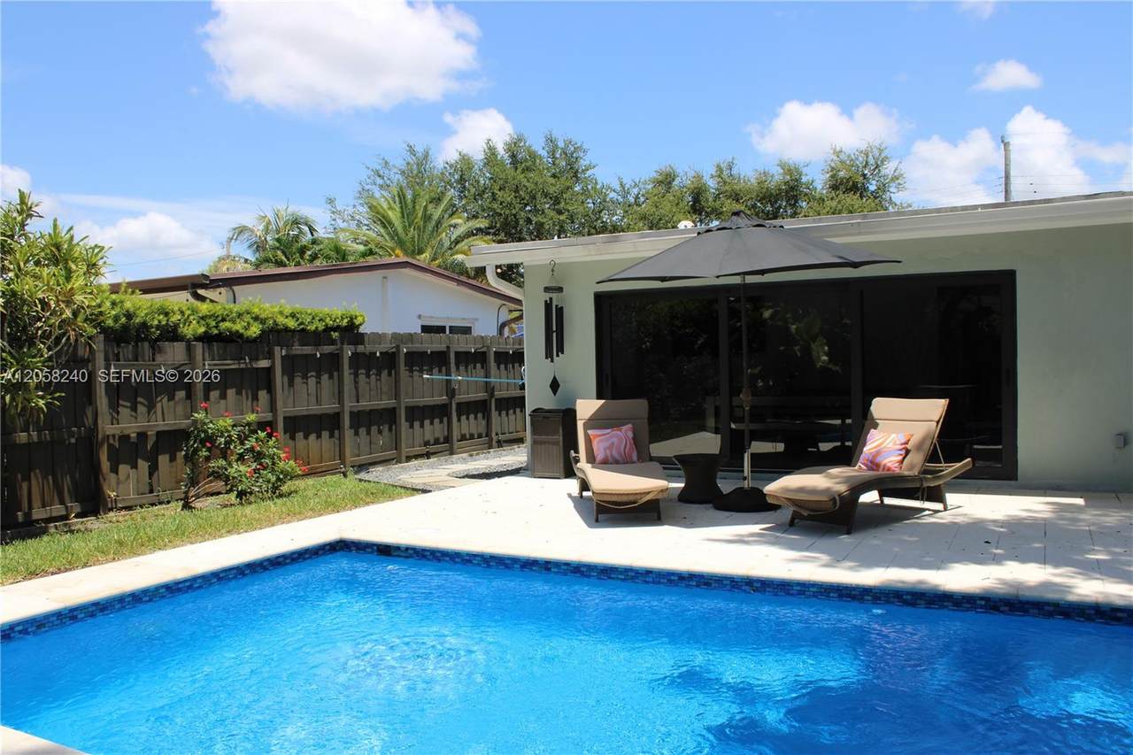 https://bt-photos.global.ssl.fastly.net/miami/1280_boomver_1_A12058240-2.jpg