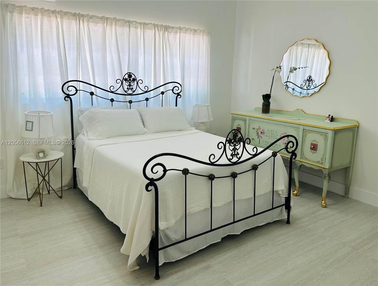 https://bt-photos.global.ssl.fastly.net/miami/1280_boomver_1_A12058612-2.jpg