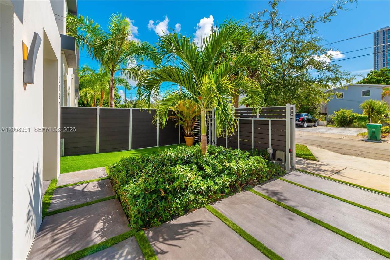 https://bt-photos.global.ssl.fastly.net/miami/1280_boomver_1_A12058951-2.jpg