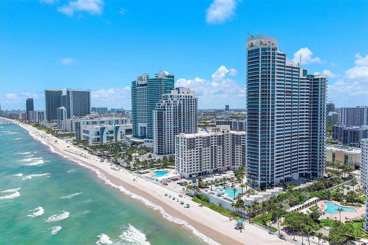 3101 Ocean Dr - Photo 1
