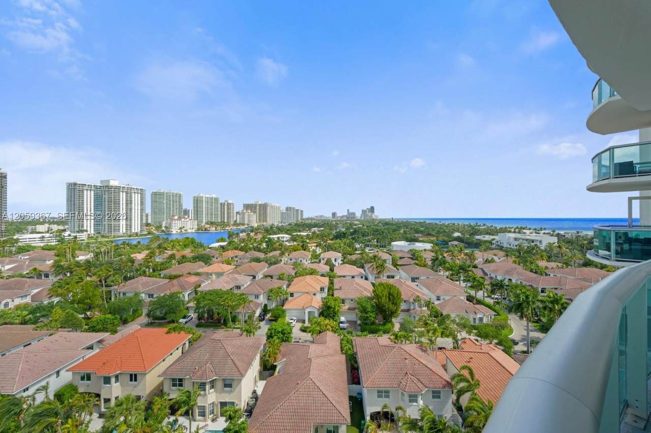 19370 Collins Ave - Photo 1