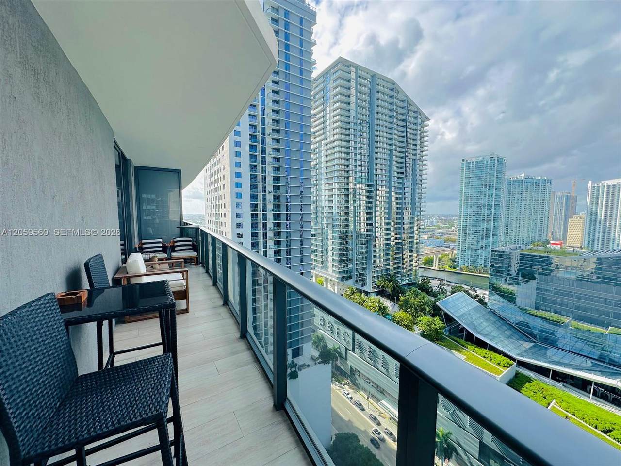 https://bt-photos.global.ssl.fastly.net/miami/1280_boomver_1_A12059560-2.jpg