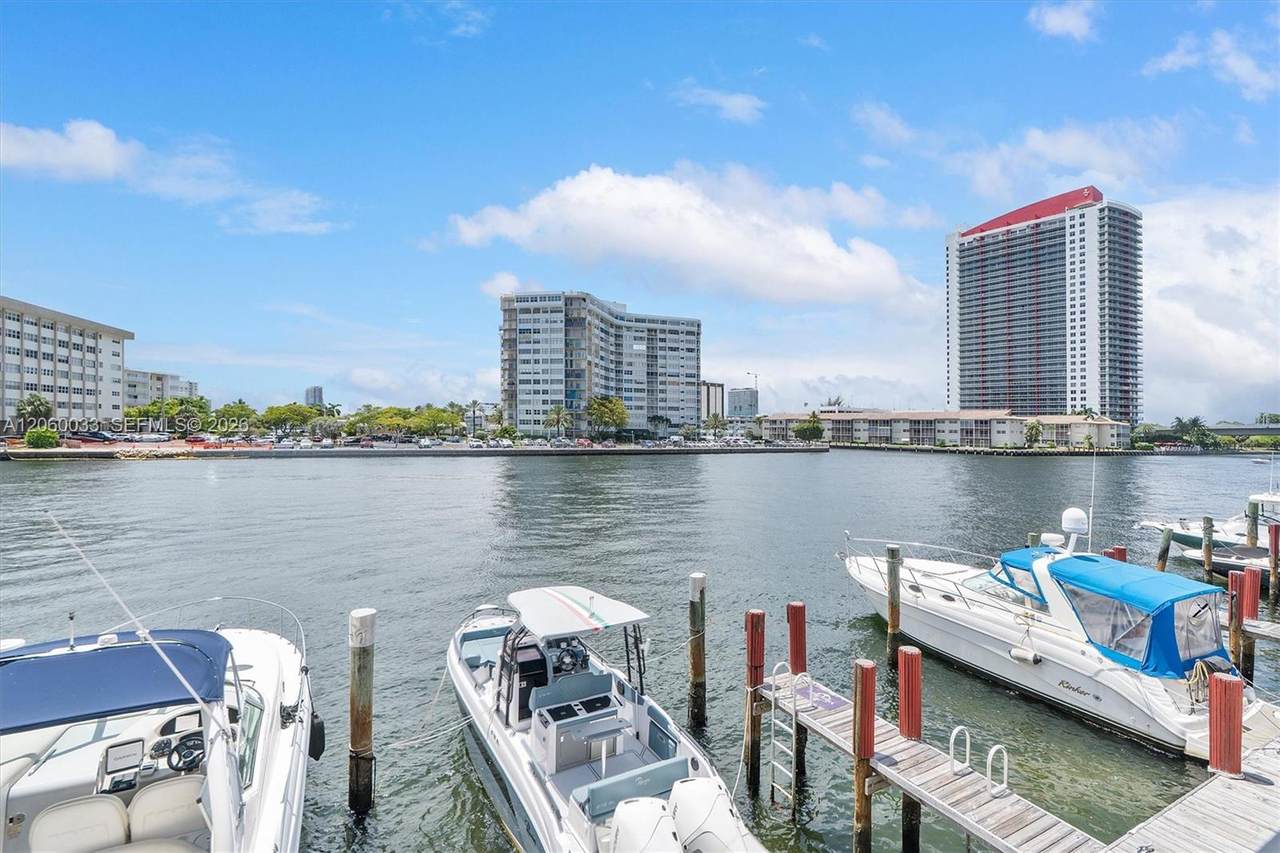 https://bt-photos.global.ssl.fastly.net/miami/1280_boomver_1_A12060033-2.jpg