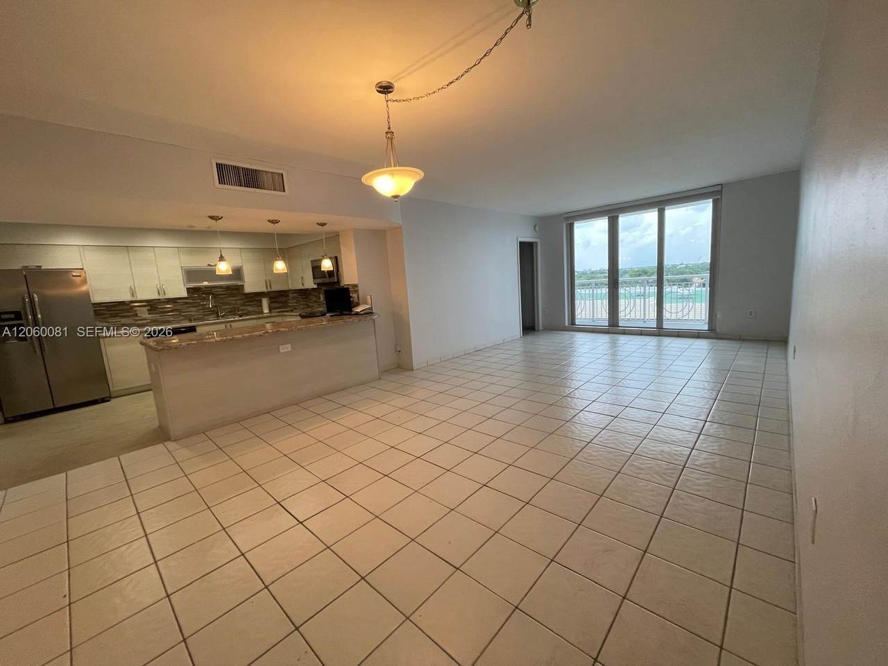 https://bt-photos.global.ssl.fastly.net/miami/1280_boomver_1_A12060081-2.jpg
