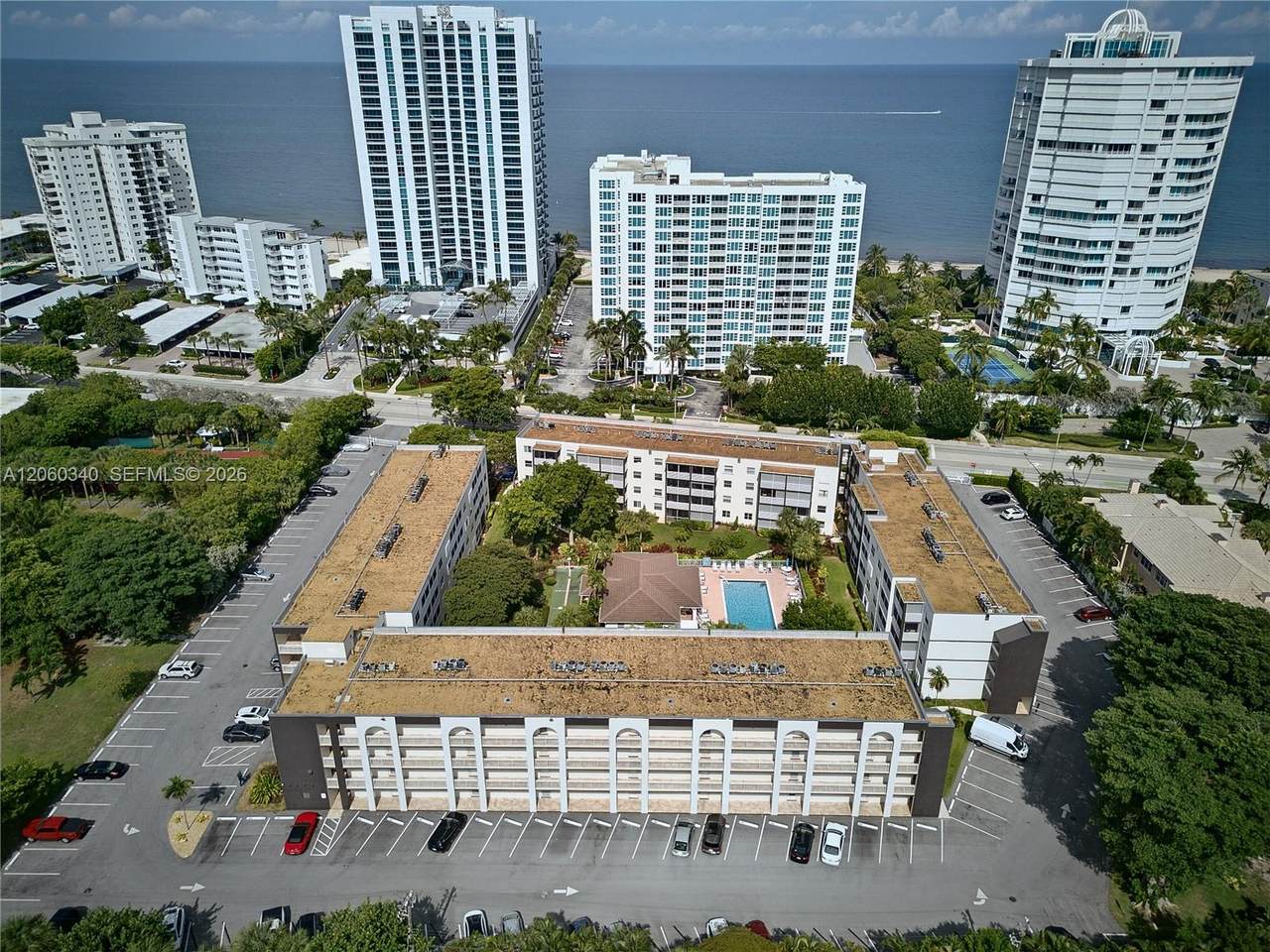1541 Ocean Blvd - Photo 1