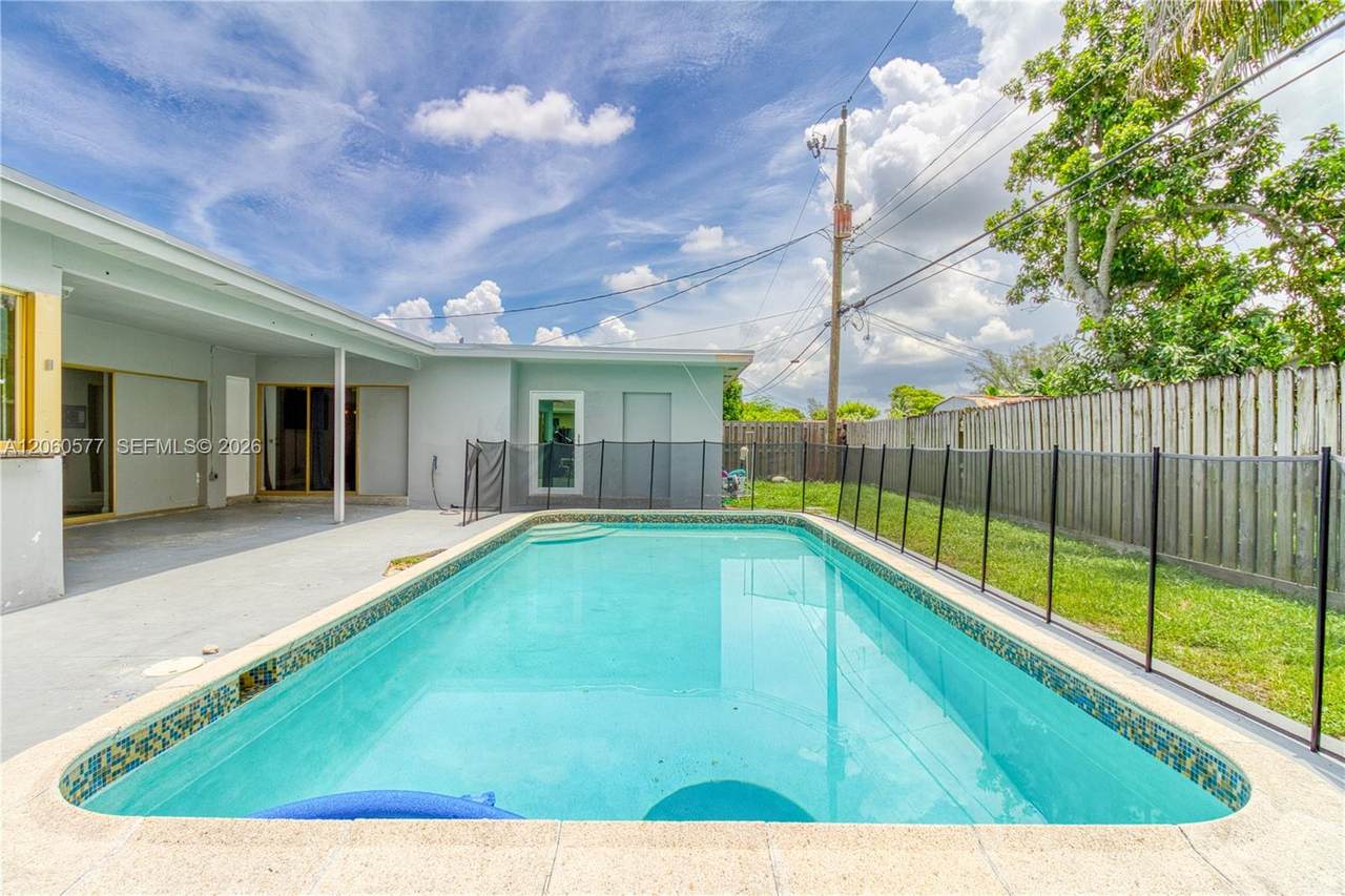 6620 21st Ct - Photo 1