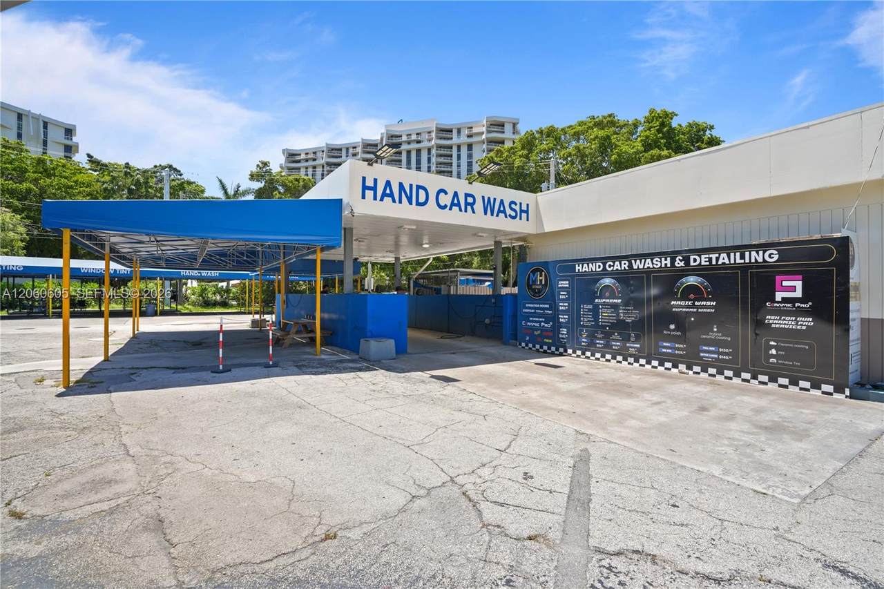 10705 Biscayne Blvd - Photo 1