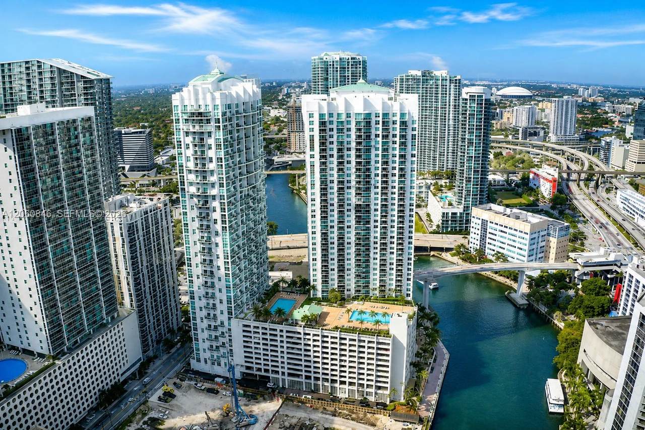 https://bt-photos.global.ssl.fastly.net/miami/1280_boomver_1_A12060846-2.jpg