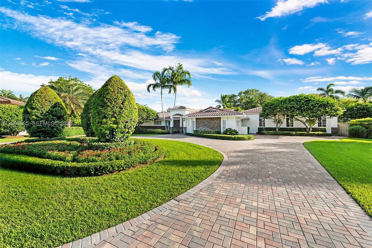 https://bt-photos.global.ssl.fastly.net/miami/1280_boomver_1_A12060965-2.jpg