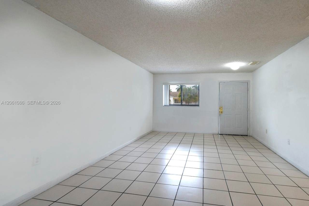 https://bt-photos.global.ssl.fastly.net/miami/1280_boomver_1_A12061086-2.jpg