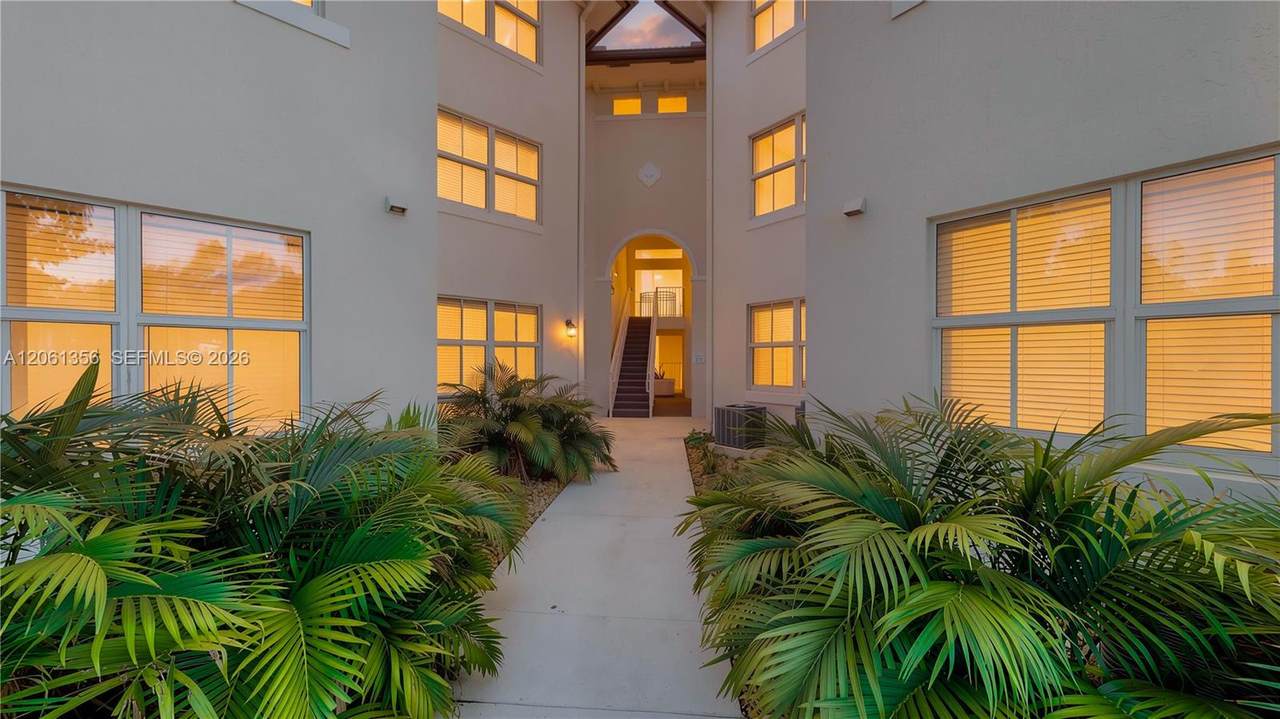 https://bt-photos.global.ssl.fastly.net/miami/1280_boomver_1_A12061356-2.jpg