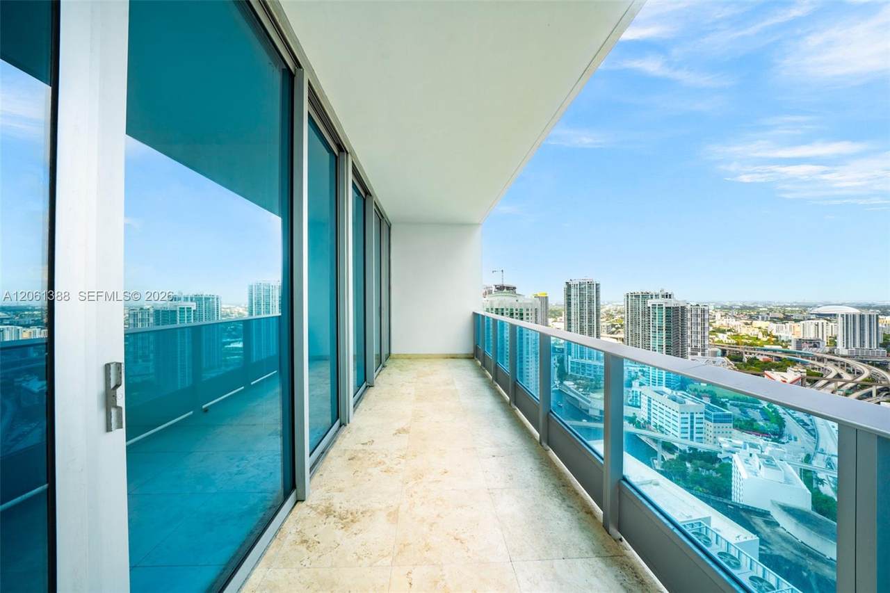 https://bt-photos.global.ssl.fastly.net/miami/1280_boomver_1_A12061388-2.jpg