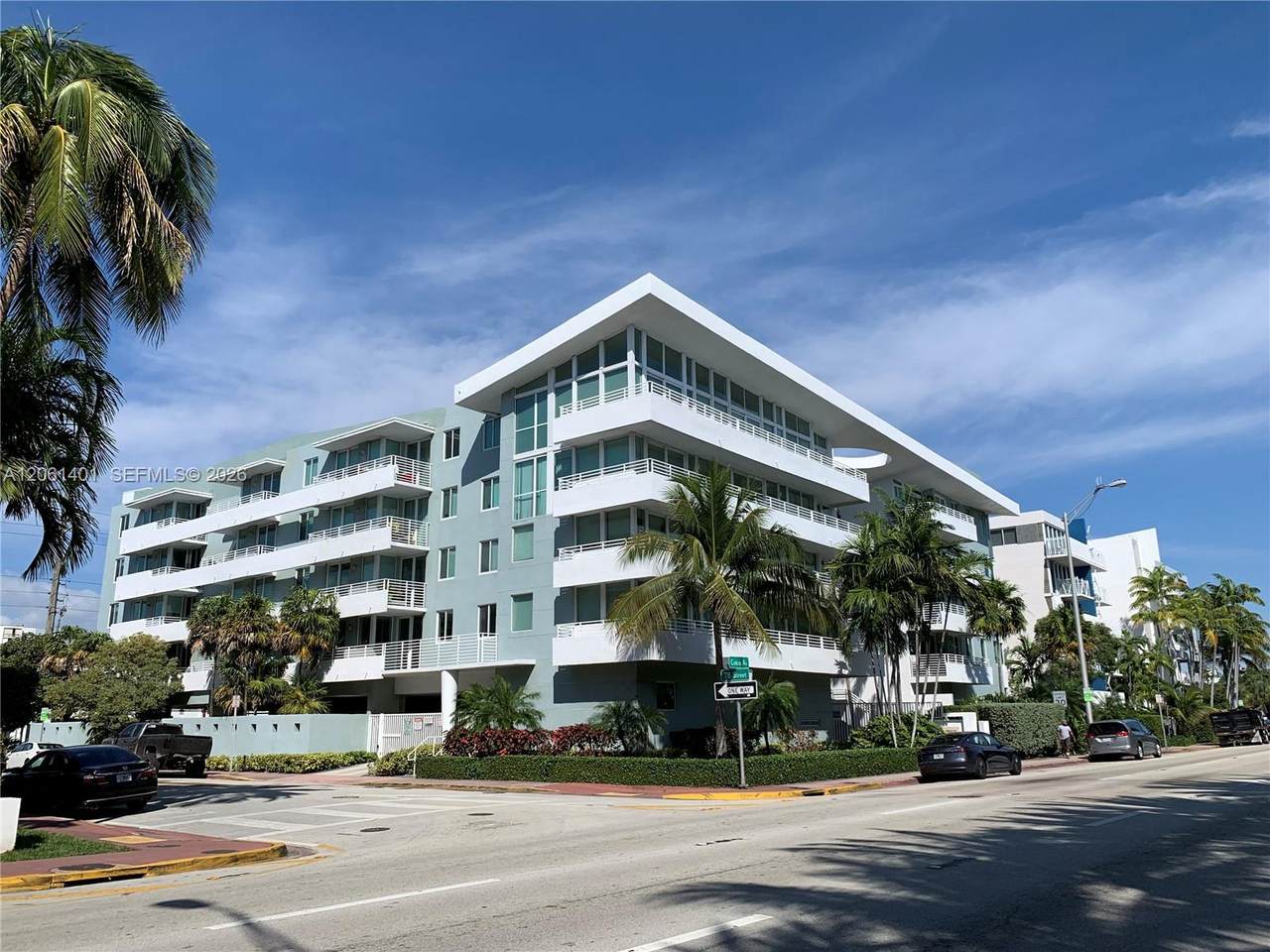7800 Collins Ave - Photo 1