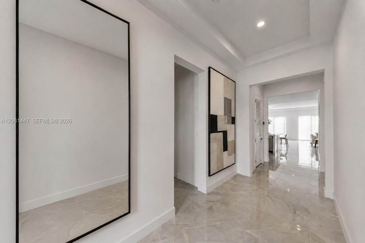 https://bt-photos.global.ssl.fastly.net/miami/1280_boomver_1_A12061447-2.jpg