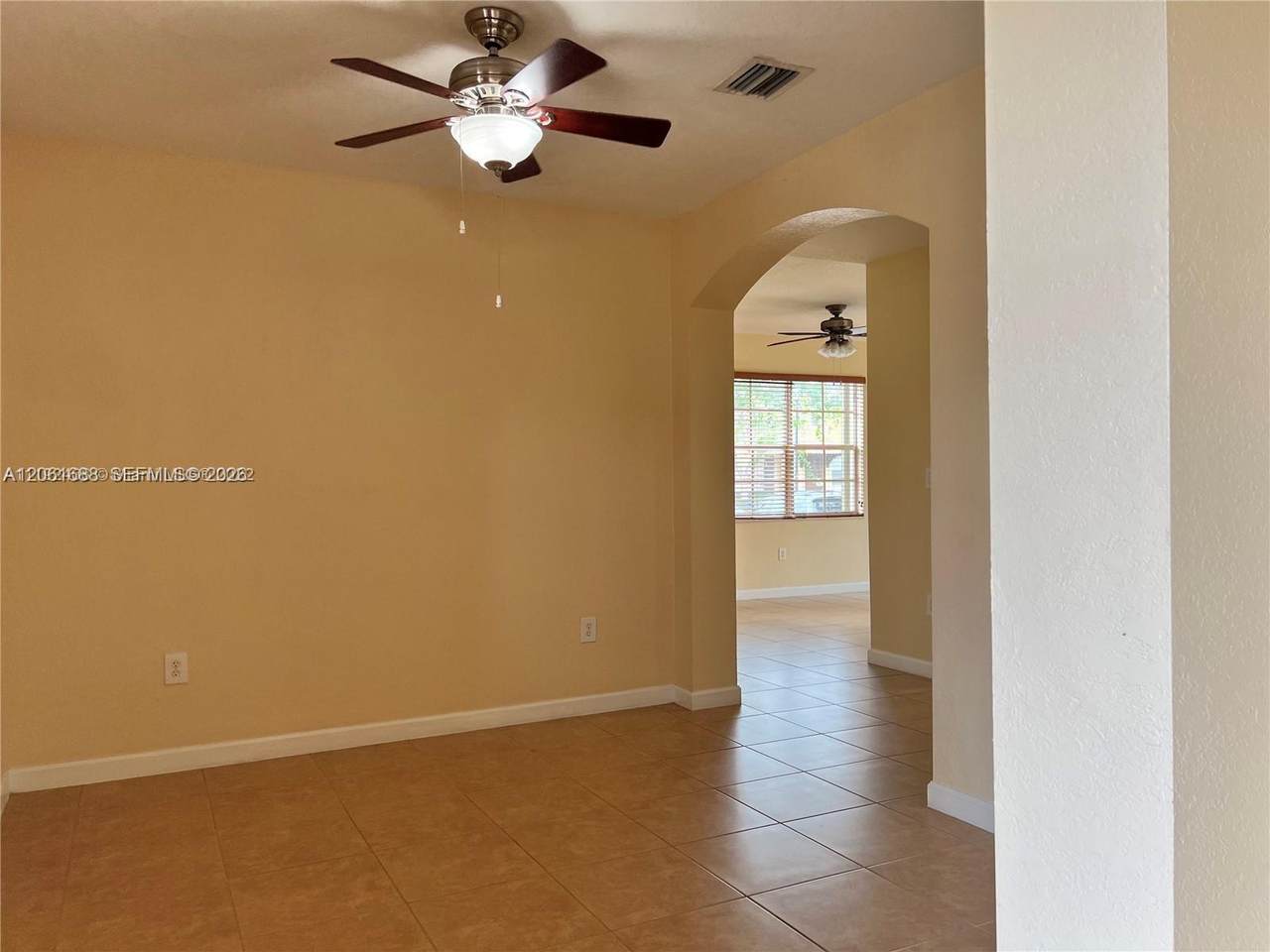 https://bt-photos.global.ssl.fastly.net/miami/1280_boomver_1_A12061688-2.jpg
