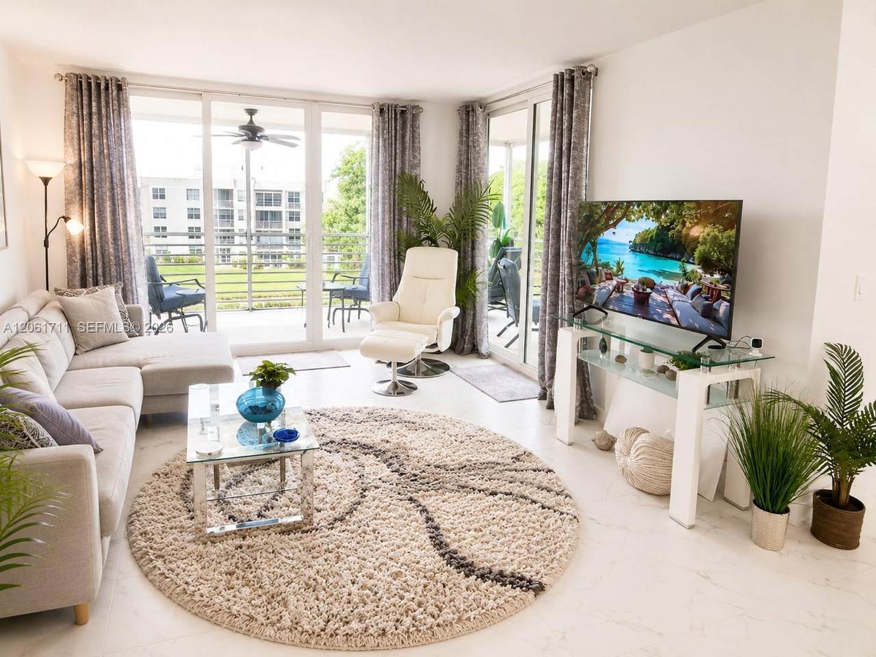 https://bt-photos.global.ssl.fastly.net/miami/1280_boomver_1_A12061711-2.jpg