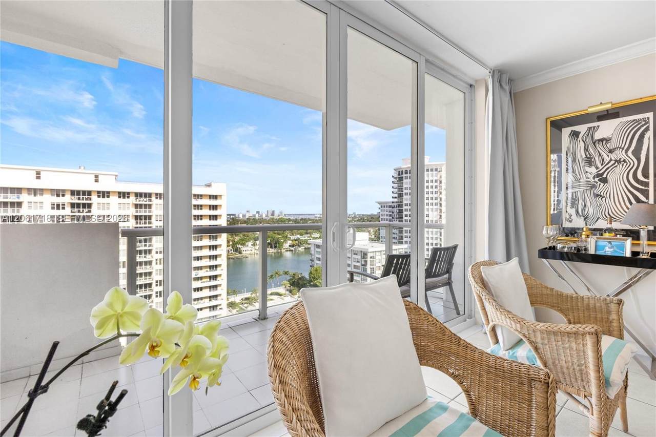 5601 Collins Ave - Photo 1