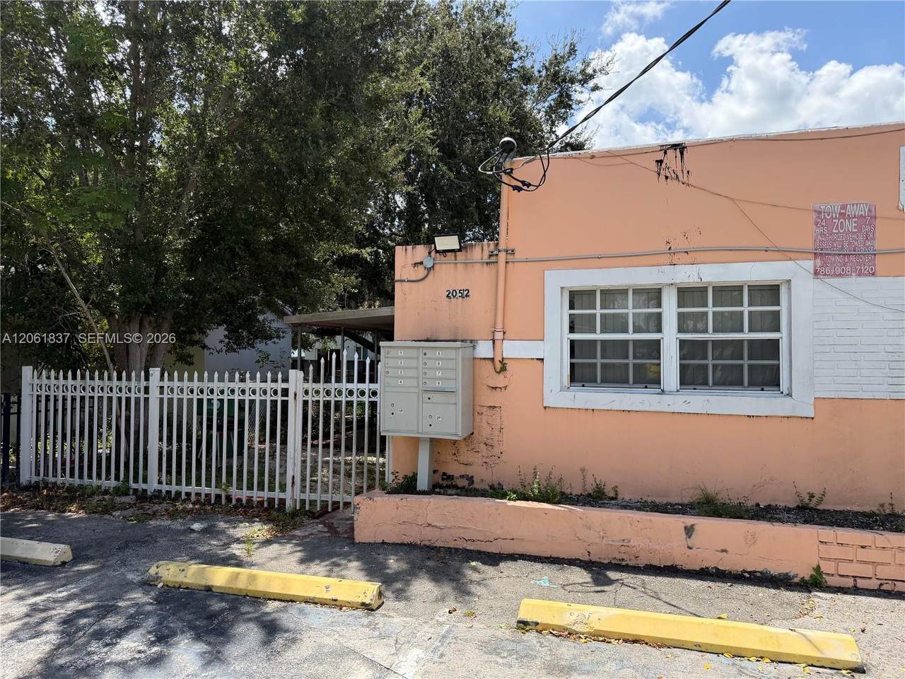 https://bt-photos.global.ssl.fastly.net/miami/1280_boomver_1_A12061837-2.jpg