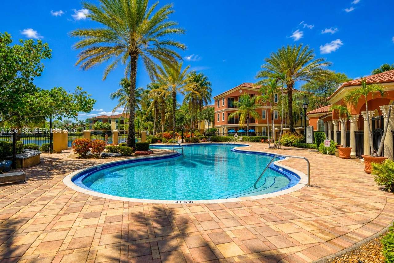 https://bt-photos.global.ssl.fastly.net/miami/1280_boomver_1_A12061882-2.jpg