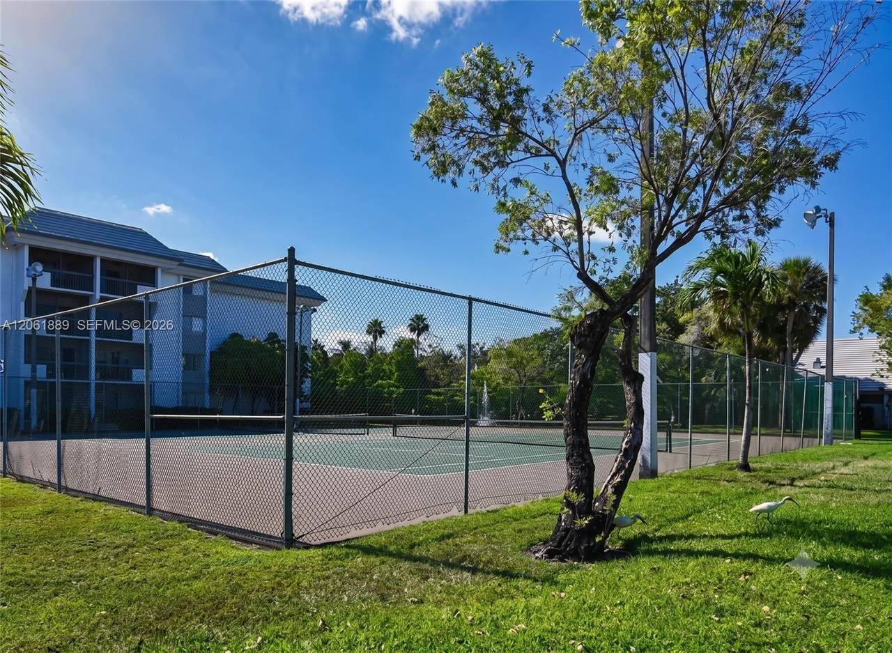 https://bt-photos.global.ssl.fastly.net/miami/1280_boomver_1_A12061889-2.jpg